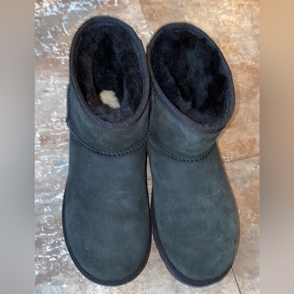 Used twice - Picture 1 of 5